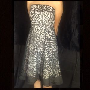 White House Black Market Strapless dress blush with black overlay size 0